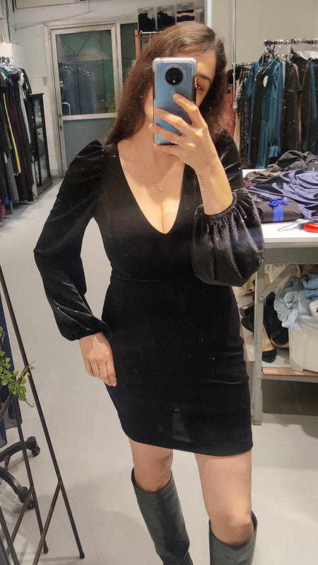 שמלת מייסי שחורה