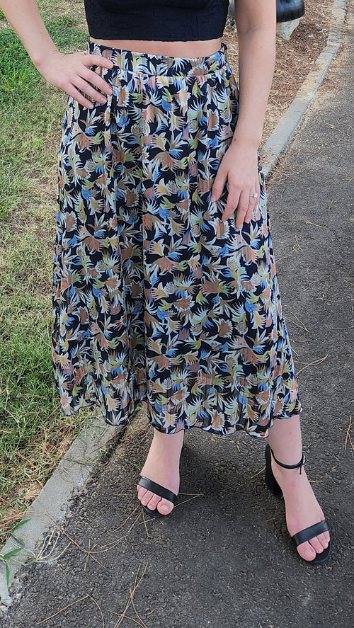 חצאית ולרי מודפס - נייבי פרחוני