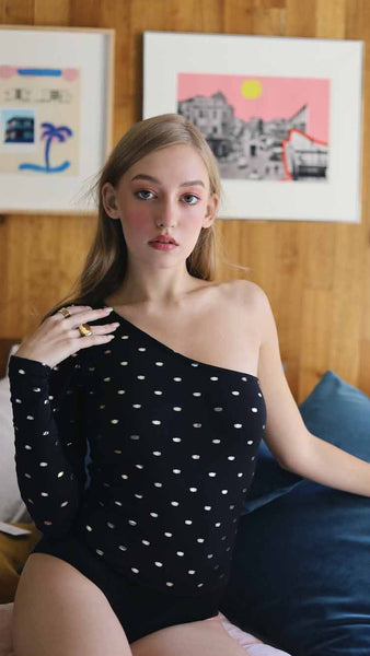 בגד גוף ביאנקה שחור זהב