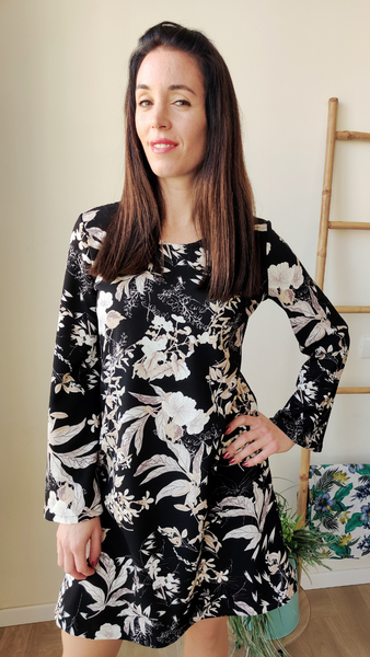 שמלת מנגו שחור פרחוני