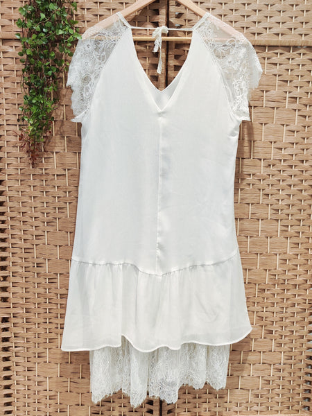 שמלת לואיז תחרה