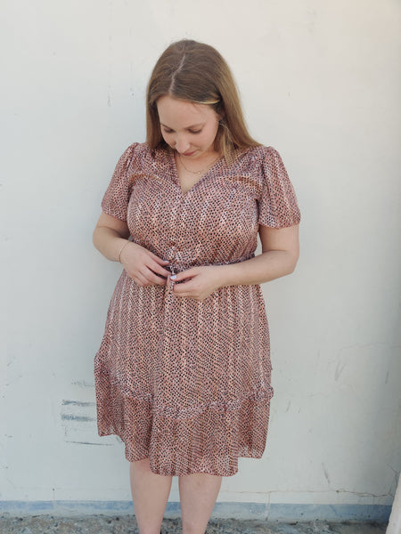 שמלת ריזורט שיפון פרחונית ורוד