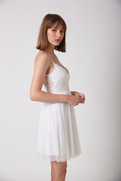 שמלת מיני פראדה בצבע שמנת