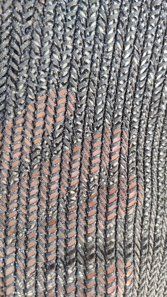 עליונית מיקי סריג שחור